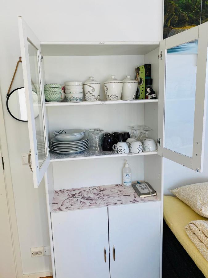 Two Bedrooms,Dining Area And Bathroom With Private Entrance Kotka Zewnętrze zdjęcie